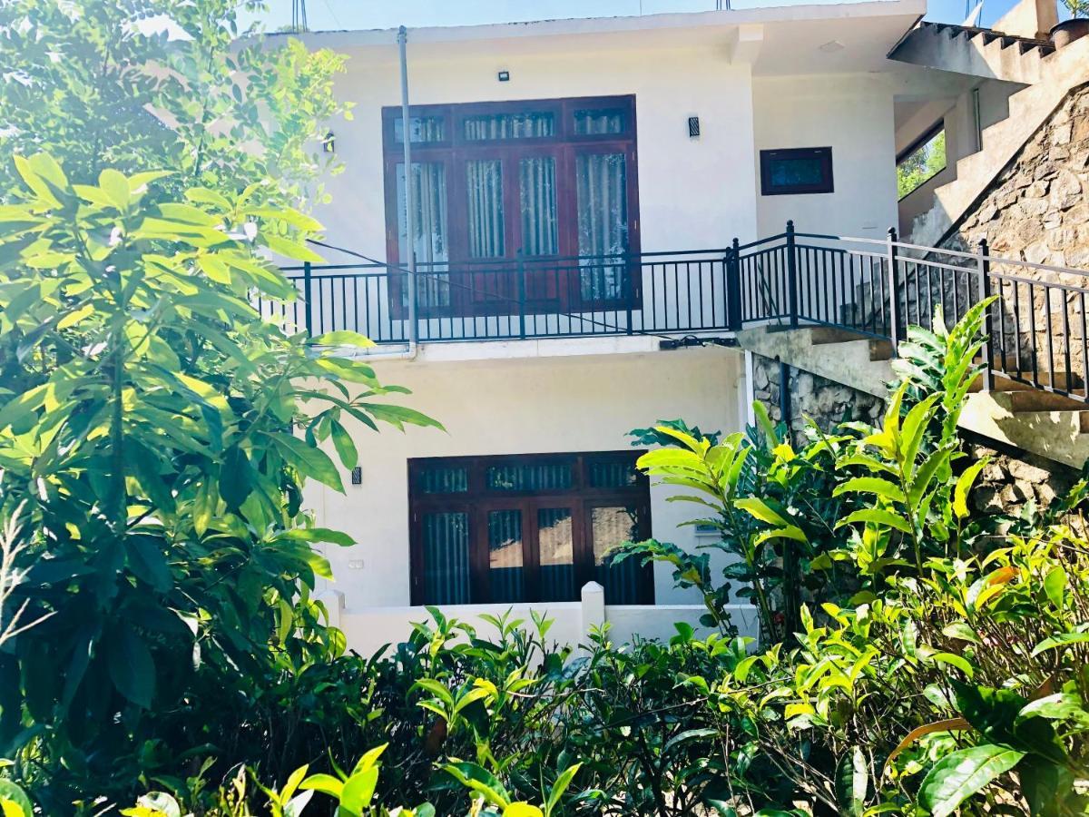 Relax Inn Ella Exterior photo